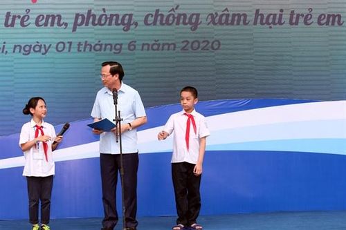 Phát động Thánh hành động vì trẻ em: 'Đẩy lùi đám mây che mặt Trăng, mặt Trời'