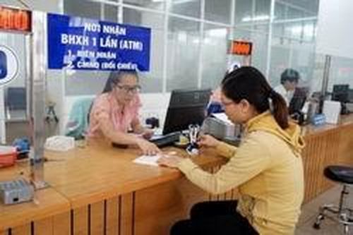 Tuổi nghỉ hưu hiện áp dụng theo quy định nào?