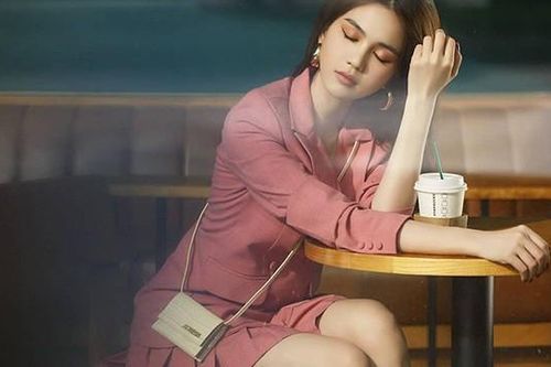 Sao Việt chi cả chục triệu đồng mua túi tí hon chỉ đựng vừa... không khí