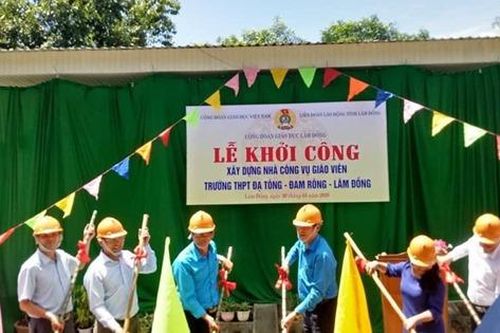 CĐGDVN: Nhiều hoạt động ý nghĩa nhân tháng công nhân năm 2020