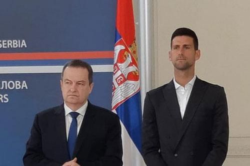 Novak Djokovic nhận bằng khen 'độc nhất vô nhị'