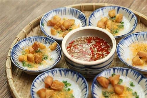 7 đặc sản truyền thống ở Huế khiến du khách say mê