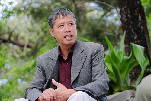 ''Cư sĩ'' toán học