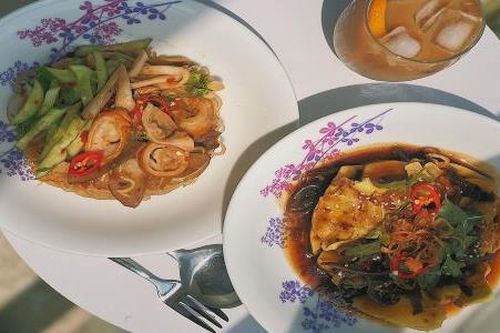 Cùng 'chiến' mỳ Ý xào bò sốt Tomyum rồi tráng miệng bằng thốt nốt trân châu