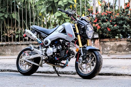 Honda MSX với gói độ hàng hiệu của biker TP.HCM