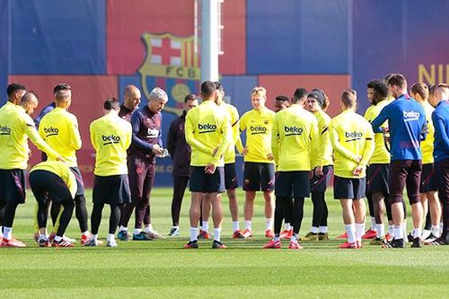 Barca đang sống chung với rủi ro