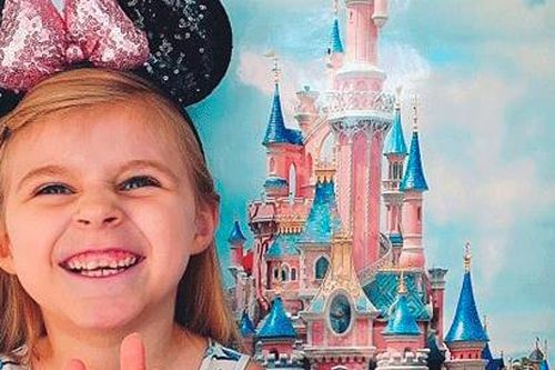 Mẹ tạo Disneyland tại nhà cho con gái