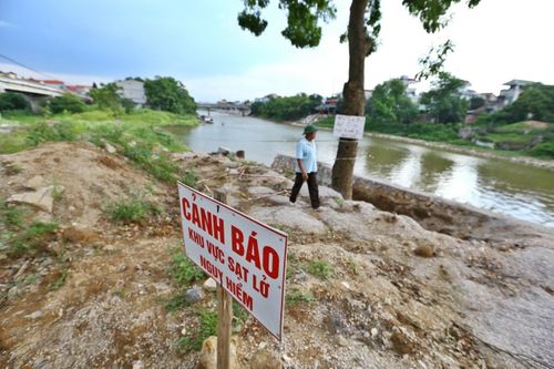 Hà Nội công bố tình trạng sạt lở trên sông Bùi, sông Đáy