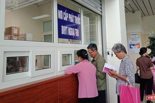 Doanh nghiệp dược 'chạy' tiêu chuẩn EU-GMP để đấu thầu thuốc vào bệnh viện công