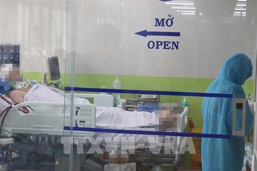 Bệnh nhân 91 đã có thể mỉm cười, phản xạ ho mạnh hơn