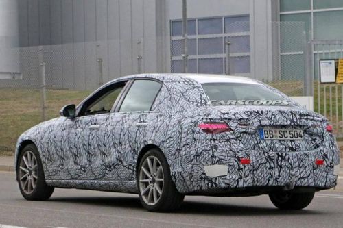 Loạt ảnh hiếm hoi về Mercedes-Benz C-Class 2021 sắp ra mắt