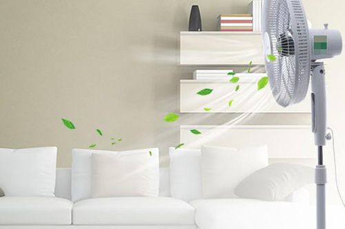 4 sản phẩm quạt điện dưới 2 triệu đồng nhưng đầy đủ chức năng cảm ứng, phun sương, đuổi muỗi