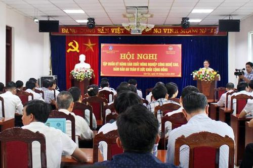 90 cán bộ, hội viên nông dân được tập huấn nghiệp vụ