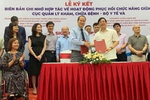 Phục hồi chức năng đóng vài trò quan trọng trong nâng cao sức khỏe nhân dân