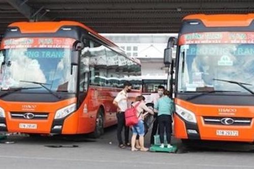 Bến xe trung tâm Cần Thơ bị tố thu nhiều loại phí với mức giá cao