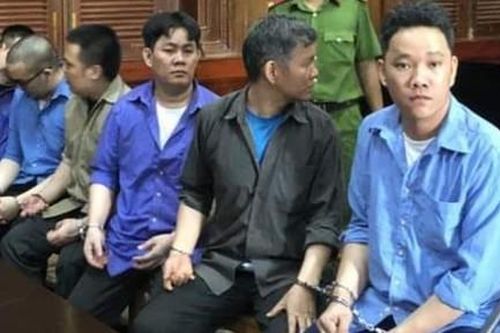 Ba anh em ruột chuyên nghề đòi nợ thuê lãnh án