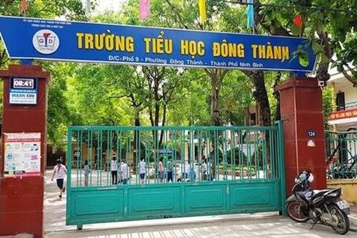Bắt giam hiệu trưởng, hiệu phó rút khẩu phần ăn của học sinh
