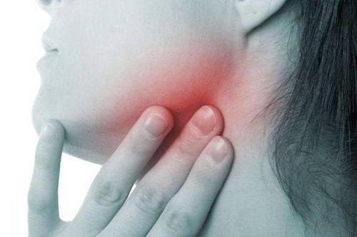 Nổi hạch ở cổ, khi nào là ung thư?