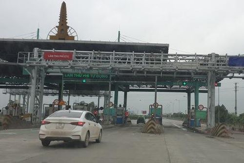 Sau khi Bộ trưởng bộ GTVT tự 'nghiêm khắc phê bình': Chuyên gia bàn giải pháp 'gỡ khó' thu phí không dừng