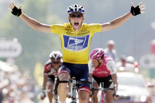 Cả sự nghiệp Lance Armstrong là sự gian lận không quay đầu