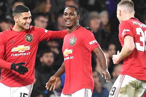 MU gia hạn mượn Ighalo: Muốn nhanh thì phải… từ từ