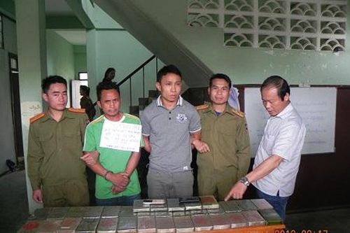 Tạo thế trận liên hoàn 'hạ nhiệt' ma túy vùng biên Việt-Lào