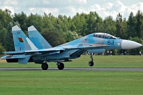 Vì sao Belarus vẫn 'xếp kho' tiêm kích Su-27?
