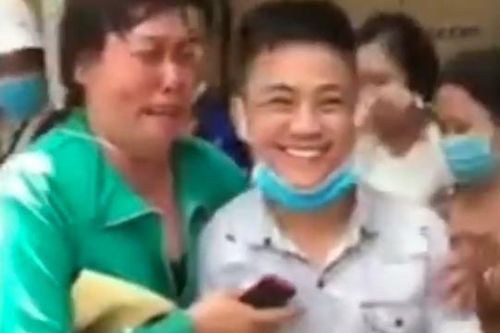 Chàng trai nhận 'mưa lời khen' vì trả lại tiền nhặt được ở bệnh viện Chợ Rẫy