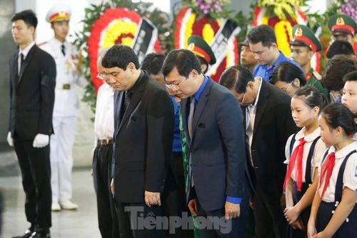 'Vĩnh biệt Anh, thế hệ cán bộ Đoàn hôm nay sẽ luôn nhớ về Anh'