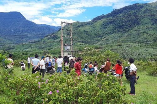 Trèo lên trạm biến áp lấy tổ chim, một học sinh bị điện giật tử vong