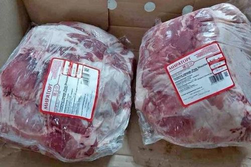 Giá thịt lợn vẫn 'nhảy múa', chị em rủ nhau mua thịt lợn, thịt bò nhập khẩu