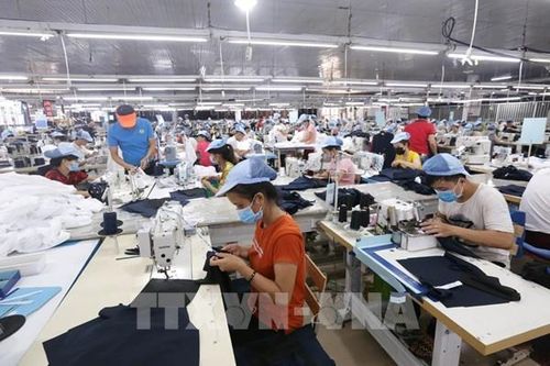 Ngành may mặc, giày dép Campuchia kiến nghị EU hoãn rút EBA