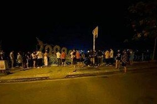 Phát hiện thi thể người đàn ông nổi dưới Hồ Tây