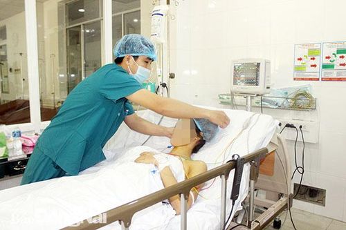 Giúp bệnh nhân nghèo tiếp cận kỹ thuật cao trong điều trị