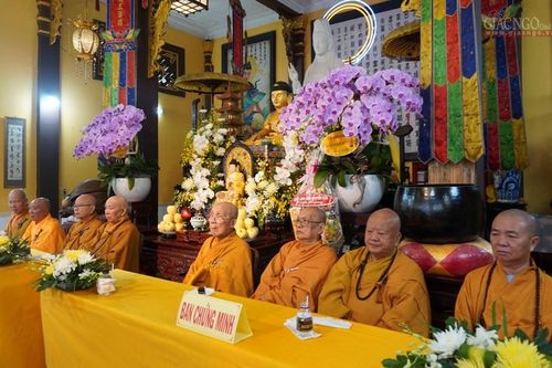 Phật giáo Q.4 khai giảng khóa An cư PL.2564