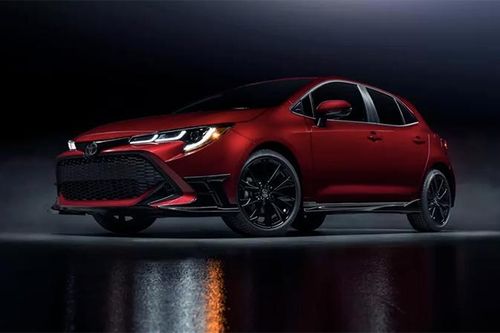 Toyota Corolla hatchback 2021 ra mắt phiên bản đặc biệt
