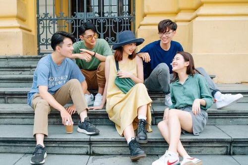 Những góc check-in mùa hè Hà Nội giúp gắn kết hội bạn thân