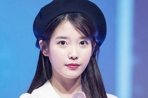 Biển đen im lặng và nỗi ám ảnh của thần tượng Kpop