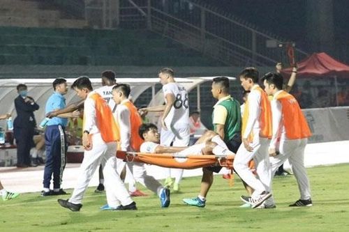 Tiến Linh, Đức Chinh chấn thương khiến HLV Park Hang Seo lo lắng