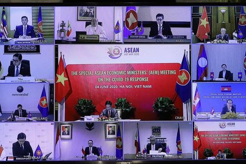 Hội nghị Bộ trưởng Kinh tế ASEAN thông qua Kế hoạch hành động Hà Nội