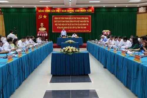 Đồng chí Trần Thanh Mẫn làm việc với Ban Thường vụ Tỉnh ủy Trà Vinh