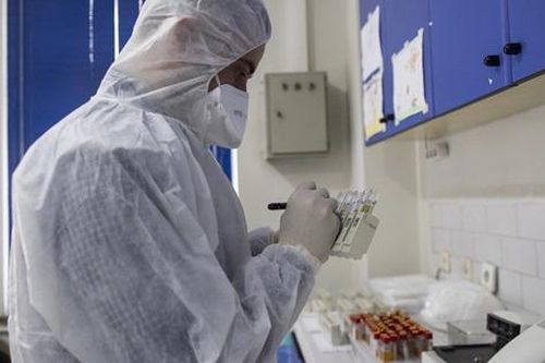 Hạt nano truy tìm virus