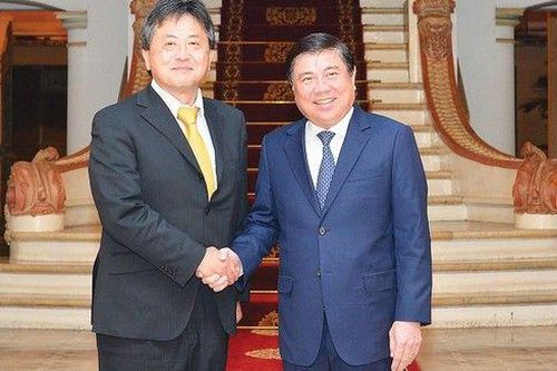 Năng lượng tích cực của con người Việt Nam ở khắp mọi nơi