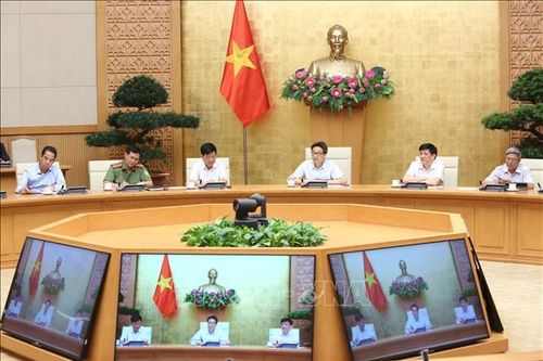 Tiếp tục thực hiện nghiêm phương án cách ly chuyên gia nước ngoài vào Việt Nam