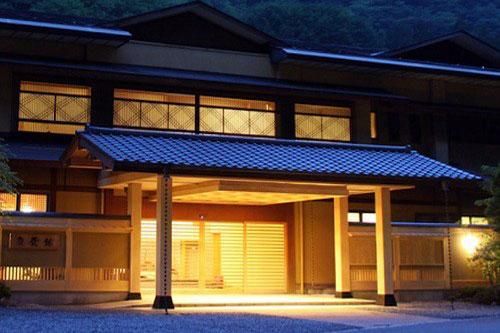 10 khách sạn lâu đời nhất hành tinh và những bí ẩn phía sau đầy thú vị