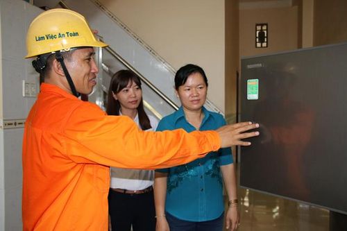 Thay đổi thói quen để sử dụng điện năng tiết kiệm và hiệu quả