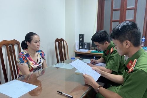 Mang thai 2 tháng vẫn sử dụng ma túy