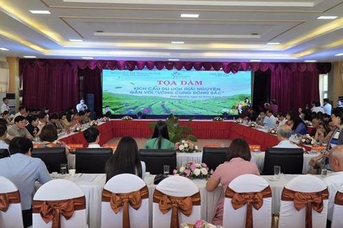 Hàng không Việt Nam đồng hành cùng du lịch khu vực Đông Bắc