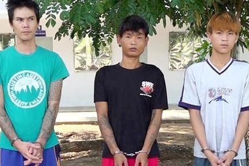 Khởi tố 3 đối tượng chống đối CSGT để lấy xe vi phạm