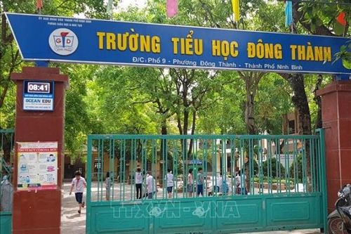 Ăn bẩn